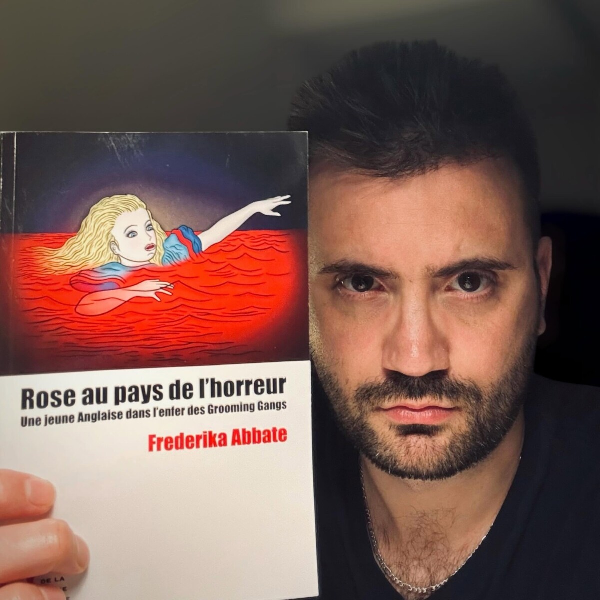 Rose au pays de l'horreur -  Annonce